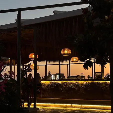 Seaside Sanctuary In Apartment