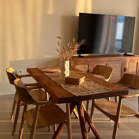 Seaside Sanctuary In * Sarandë