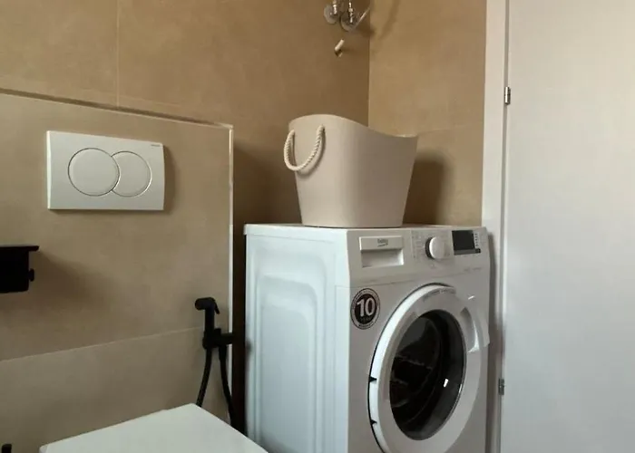 Apartment Seaside Sanctuary In Sarandë