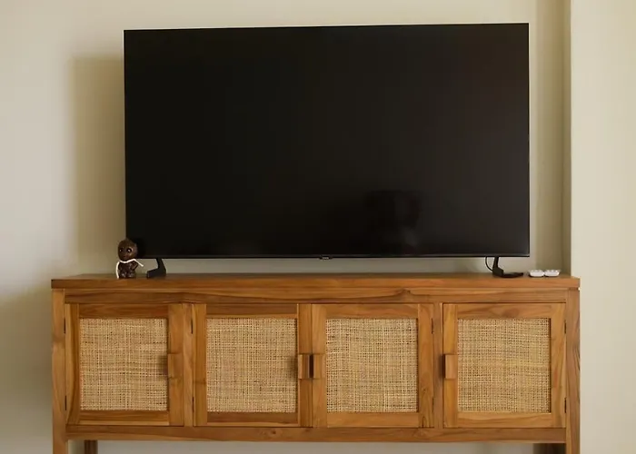 Apartment Seaside Sanctuary In *